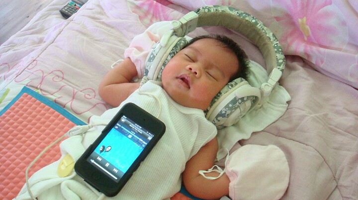 7 Essential Tech Gadgets to Consider for Your Baby