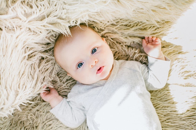 Amazing and Helpful Newborn Photography Tips for Parents