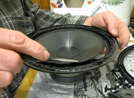 Coil breakage or glue removed from wires